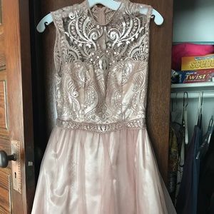 Homecoming / Prom dress